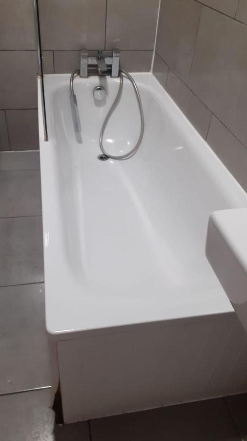 Sw16 Norbury Guesthouse Лондон Экстерьер фото