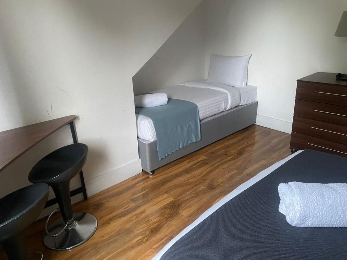 Sw16 Norbury Guesthouse Лондон Экстерьер фото