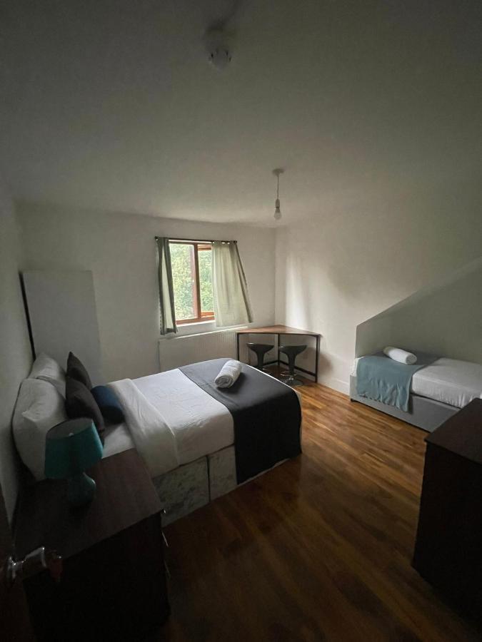 Sw16 Norbury Guesthouse Лондон Экстерьер фото